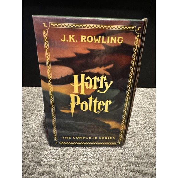 Harry Potter Paperback Boxset #1-7 by J. K. Rowling (The Complete‎ Series) NEW